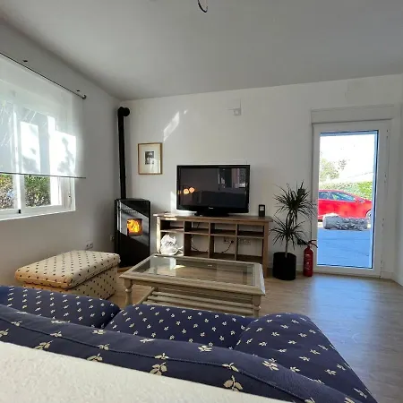 Casita De Campo En Coto De Puenteviejo Maello