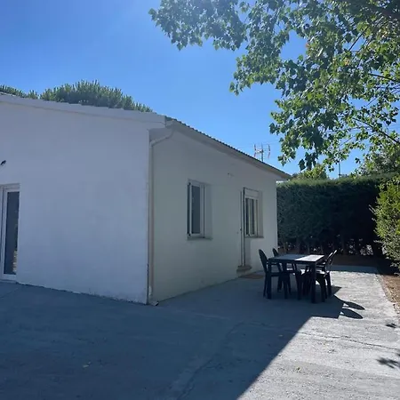 Casita De Campo En Coto De Puenteviejo בקתה